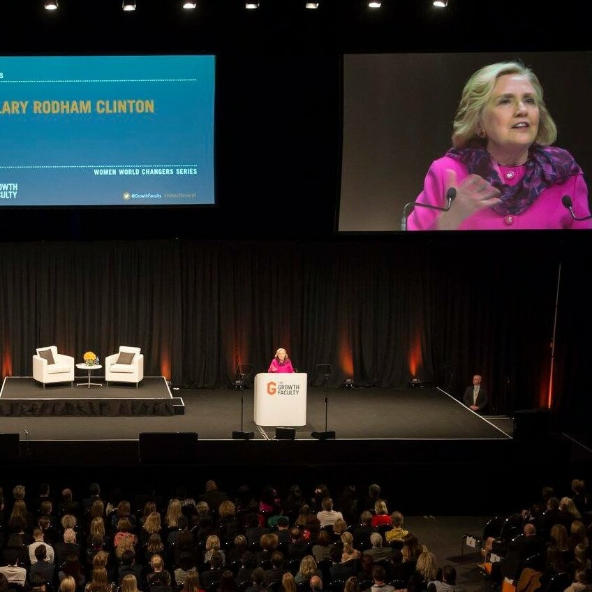 Hilary Clinton in New Zealand using PresenterTek